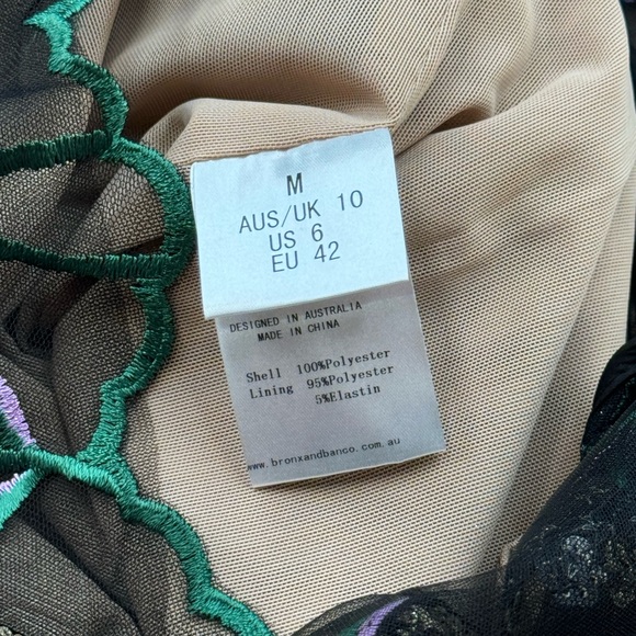 🆕 BRONX & BANCO 🧿 NWOT Melia Floral Embroidered Midi Dress, Sz M / US 6 - Picture 14 of 16